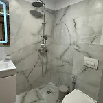 The White Troy 3*