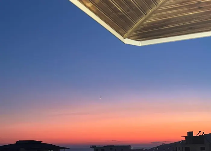 The White Troy 酒店 3*