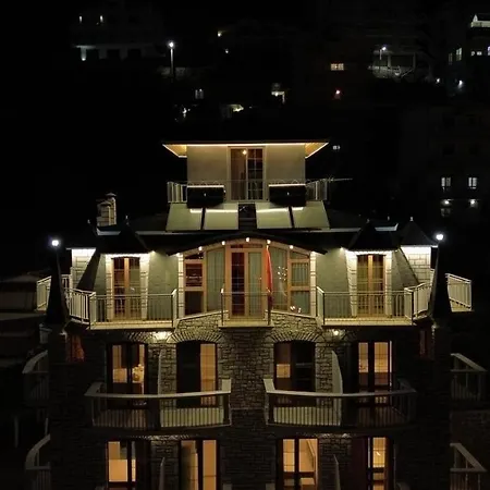 The White Troy 3* Sarandë