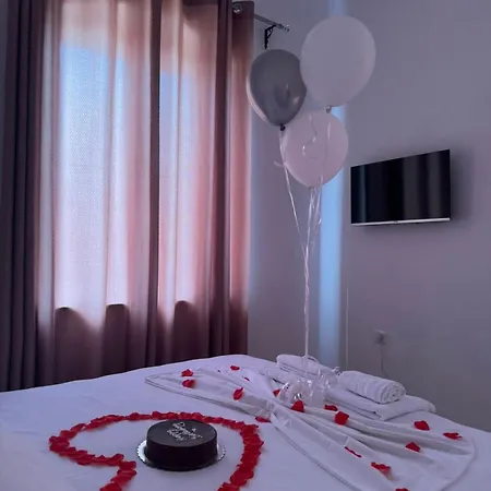 Hotel The White Troy Saranda