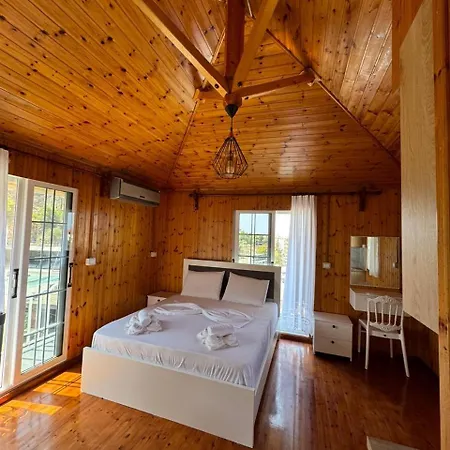 Ξενοδοχείο The White Troy 3*