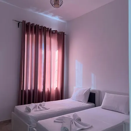 Hotel The White Troy