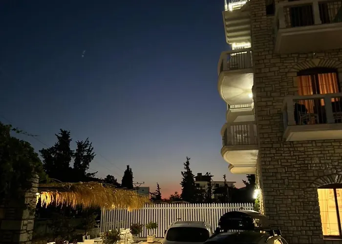 Hotel The White Troy